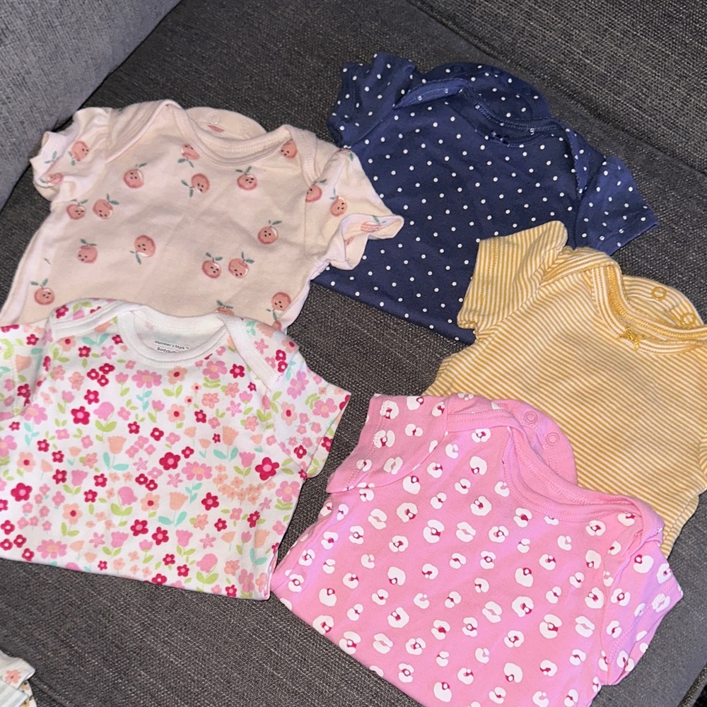 Set of 5 Baby Onesies in Various Colors